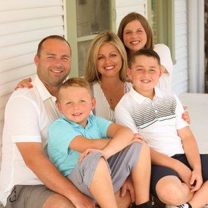 Meet your Posher, Pamila